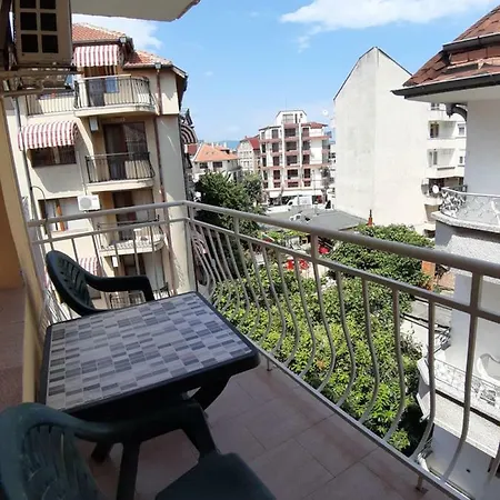 בית הארחה Diamandievi 4*